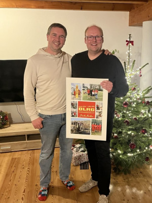 Unser Vorsitzender Jorik Schütteler verabschiedet Markus Rosenbach aus dem Vorstand.